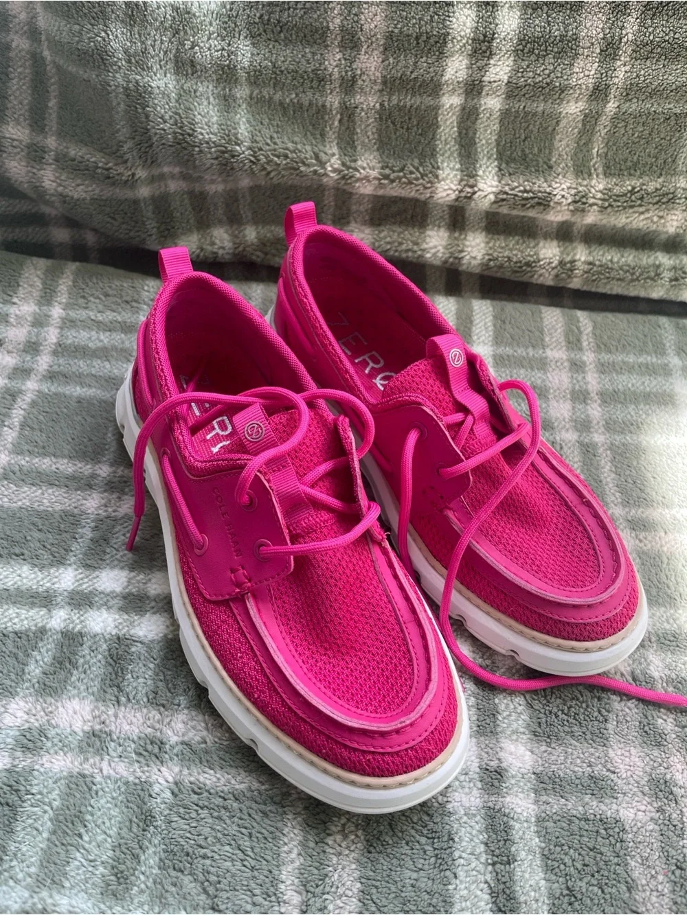 Cole Haan Kids Moccasins in Very Berry Pink